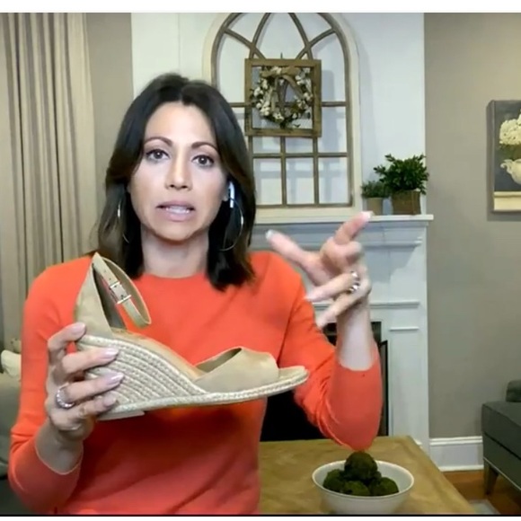 Vince Camuto Tortilla color Espadrilles - Picture 16 of 16